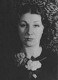 Judith Anderson.jpg