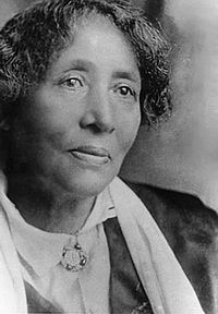 Lucy Parsons.1920.jpg