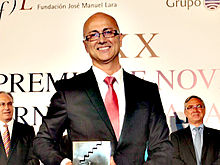 Antonio Garrido Ganador Fernando Lara Novela 2015.jpg