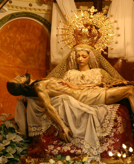 Archivo:Iglesia angustias 03.jpg