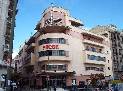 Archivo:Cine Barcelo.jpg