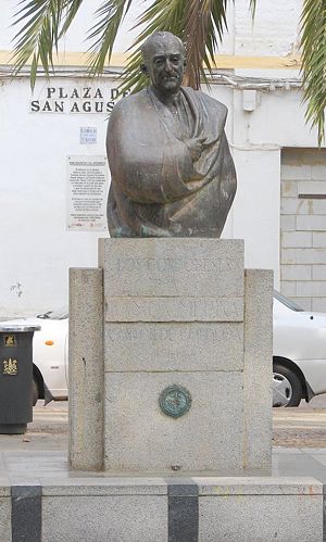 Monumento ramon medina.jpg