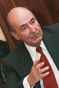 Miquel Roca.jpg